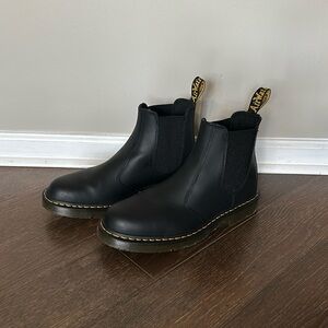 Dr. Martens Chelsea Boots